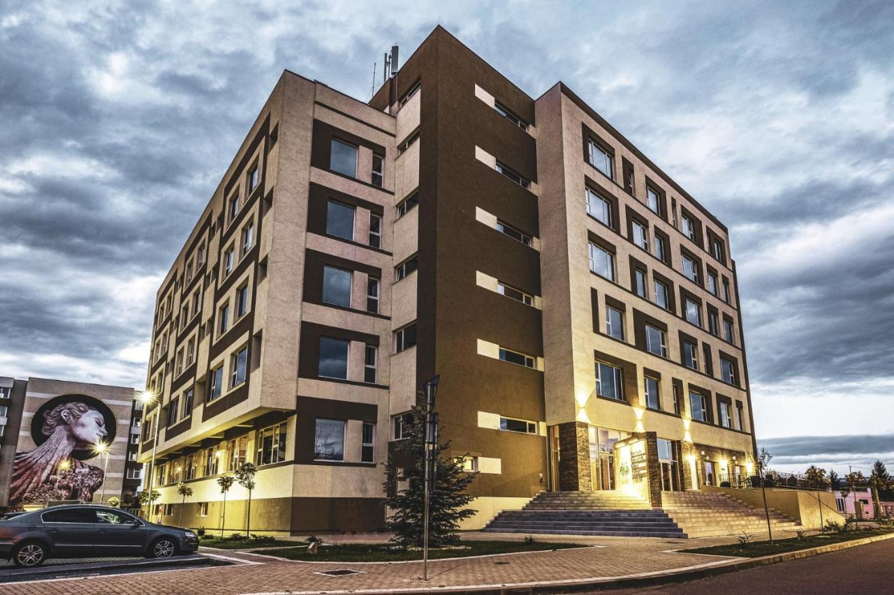 Fiald Hotel & Spa Bacău Dış mekan fotoğraf
