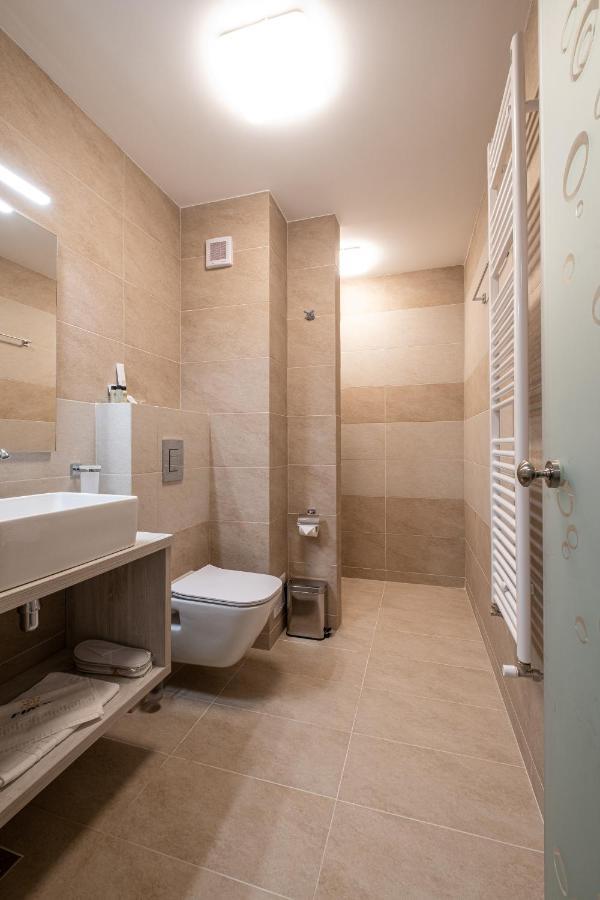 Fiald Hotel & Spa Bacău Dış mekan fotoğraf