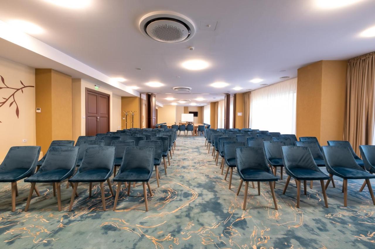 Fiald Hotel & Spa Bacău Dış mekan fotoğraf